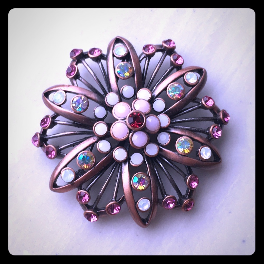 Pink petal